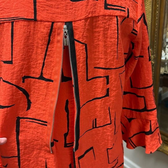 Ali Miles abstract top - Picture 5 of 15